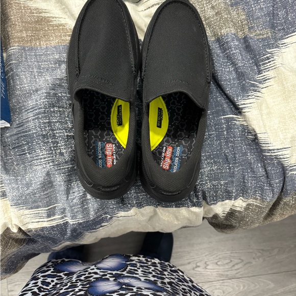 Skechers hands free slip in size 13